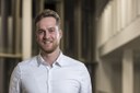 Bild zur PM vom 14.10.2025 - Pharmazeut Raphael Reher