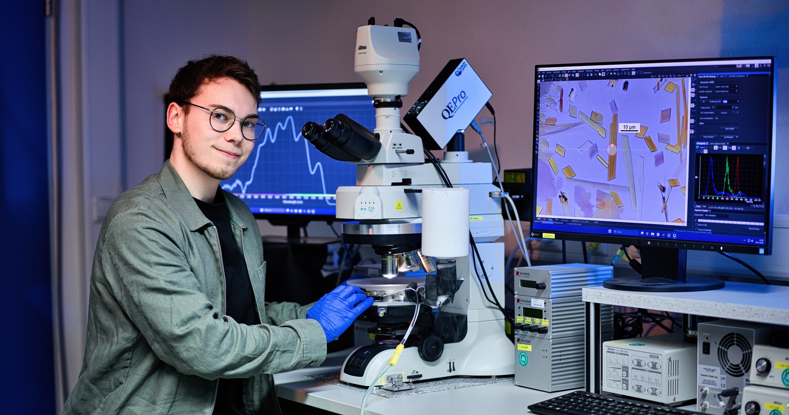 Physiker der UMR entschlüsseln zentrale elektronische Anregungen in Modellkristallen – mit Bedeutung für organische Solarzellen