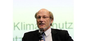 Prof. Breckow web.jpg
